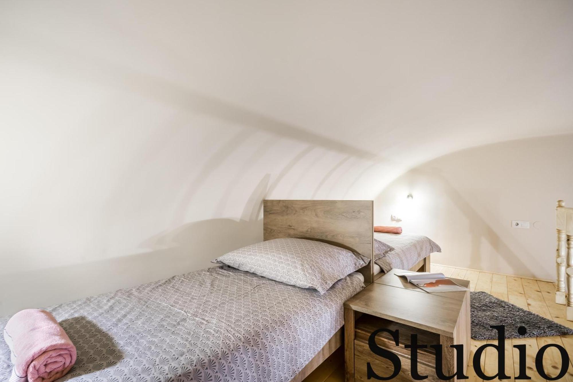 Bpr Luminous Design Apartments Budapest Exterior foto