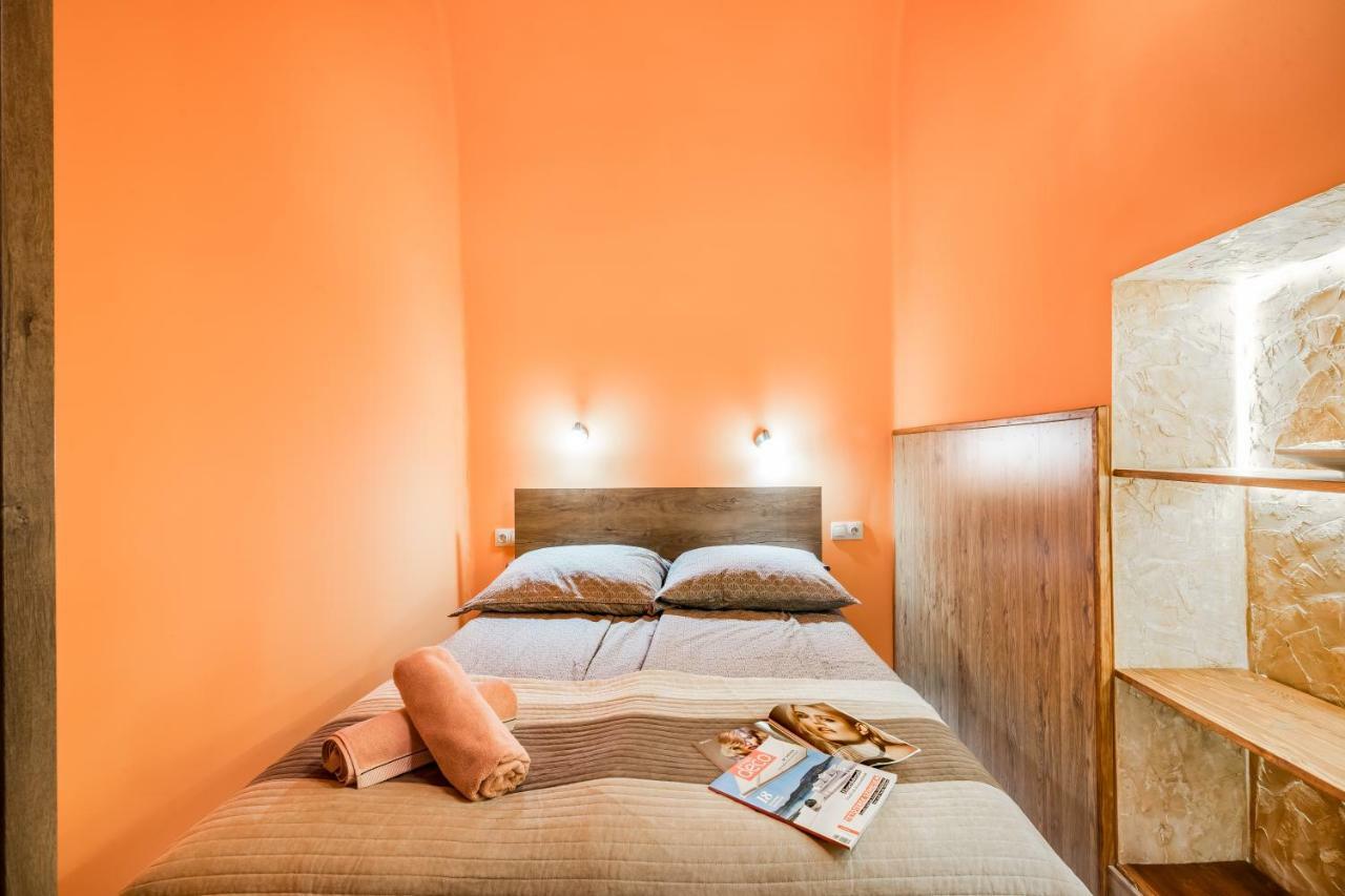 Bpr Luminous Design Apartments Budapest Exterior foto