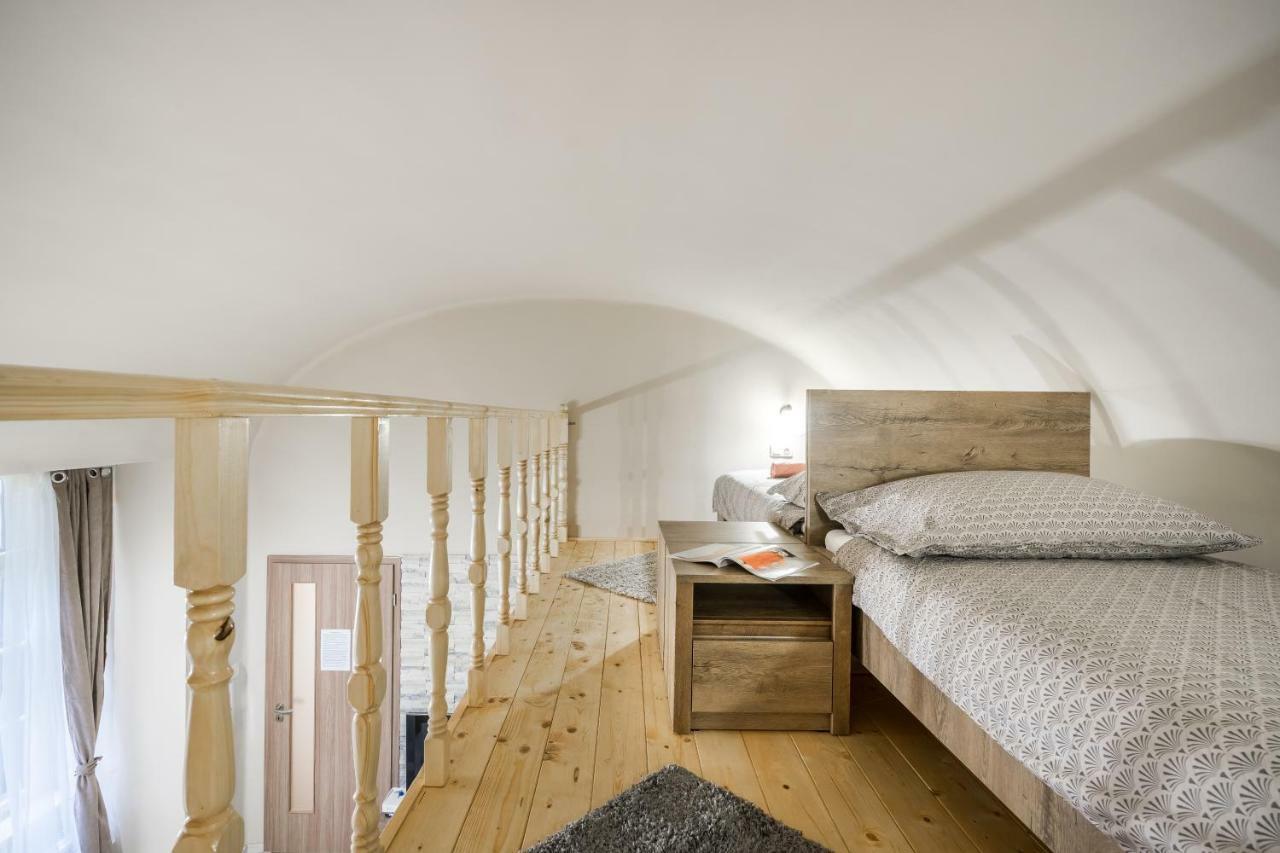 Bpr Luminous Design Apartments Budapest Exterior foto